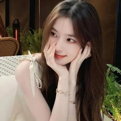 当红男星又出大瓜：深夜密会神秘女子，经纪人连夜公关，三天三夜